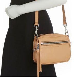 New! Fashionable and practical pebbled leather crossbody